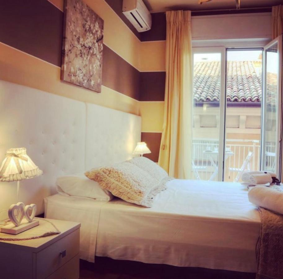 La Casetta Di Lina Rooms And Apartments Верона Экстерьер фото